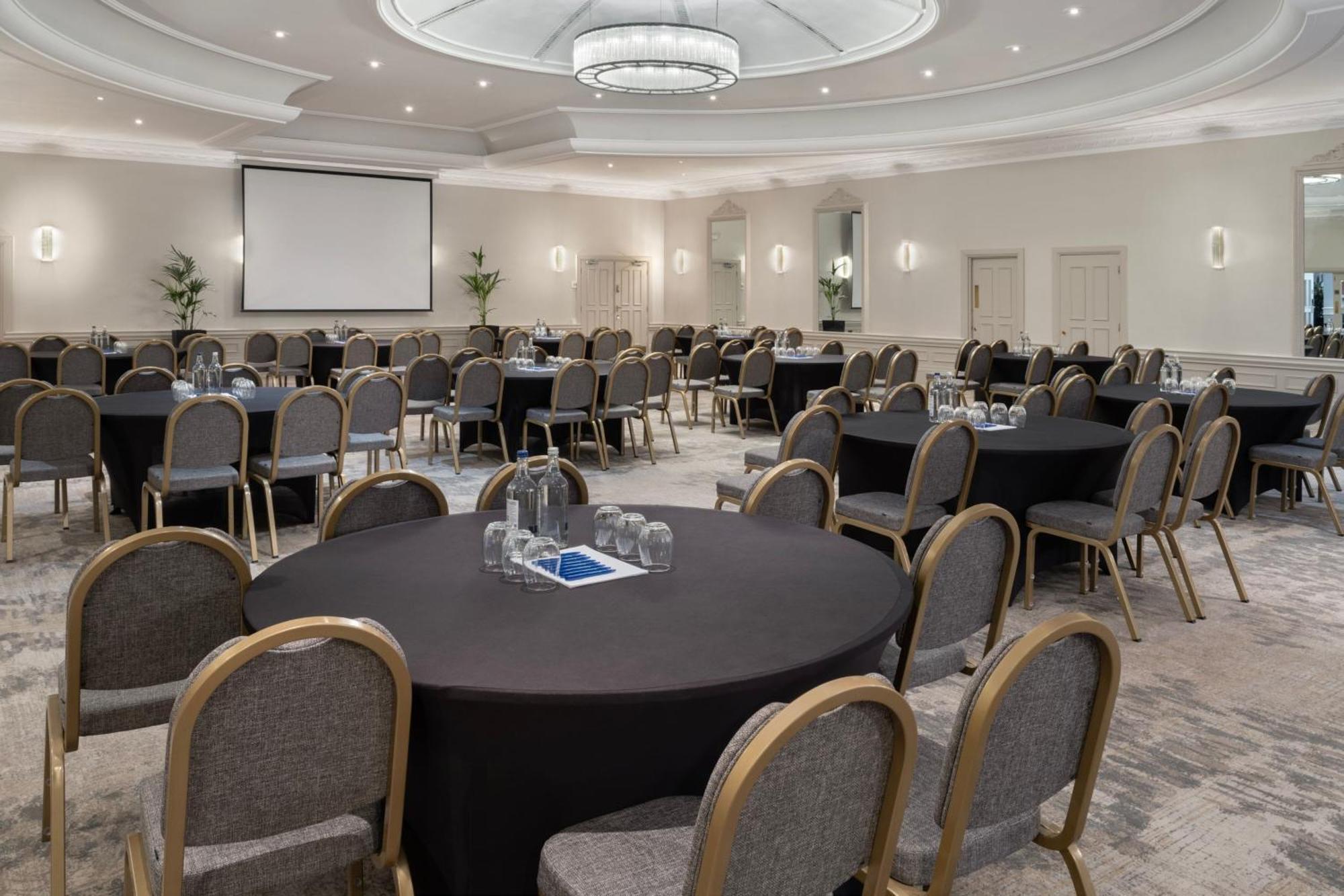 Delta Hotels By Marriott St Pierre Country Club Chepstow Dış mekan fotoğraf