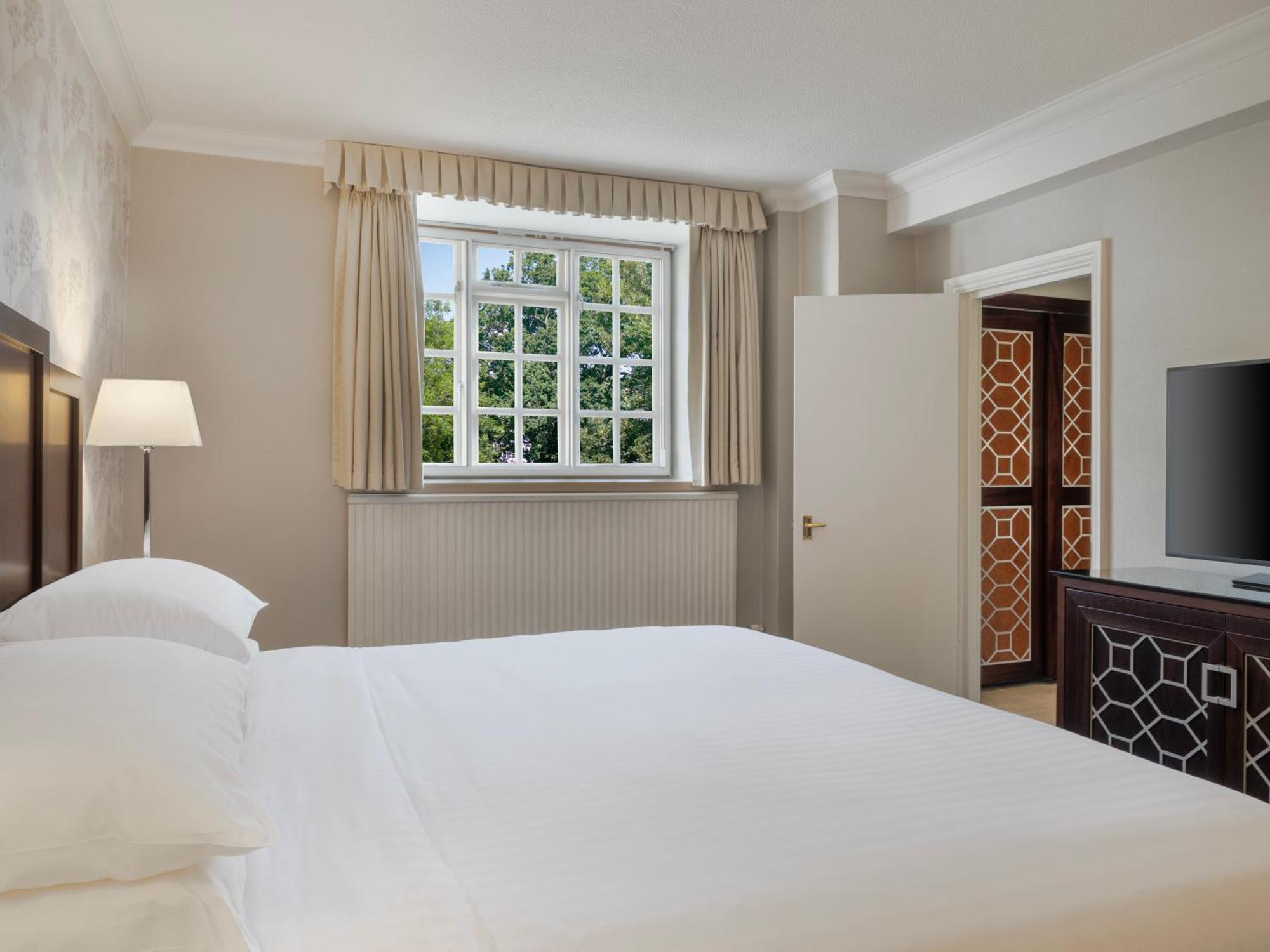 Delta Hotels By Marriott St Pierre Country Club Chepstow Dış mekan fotoğraf