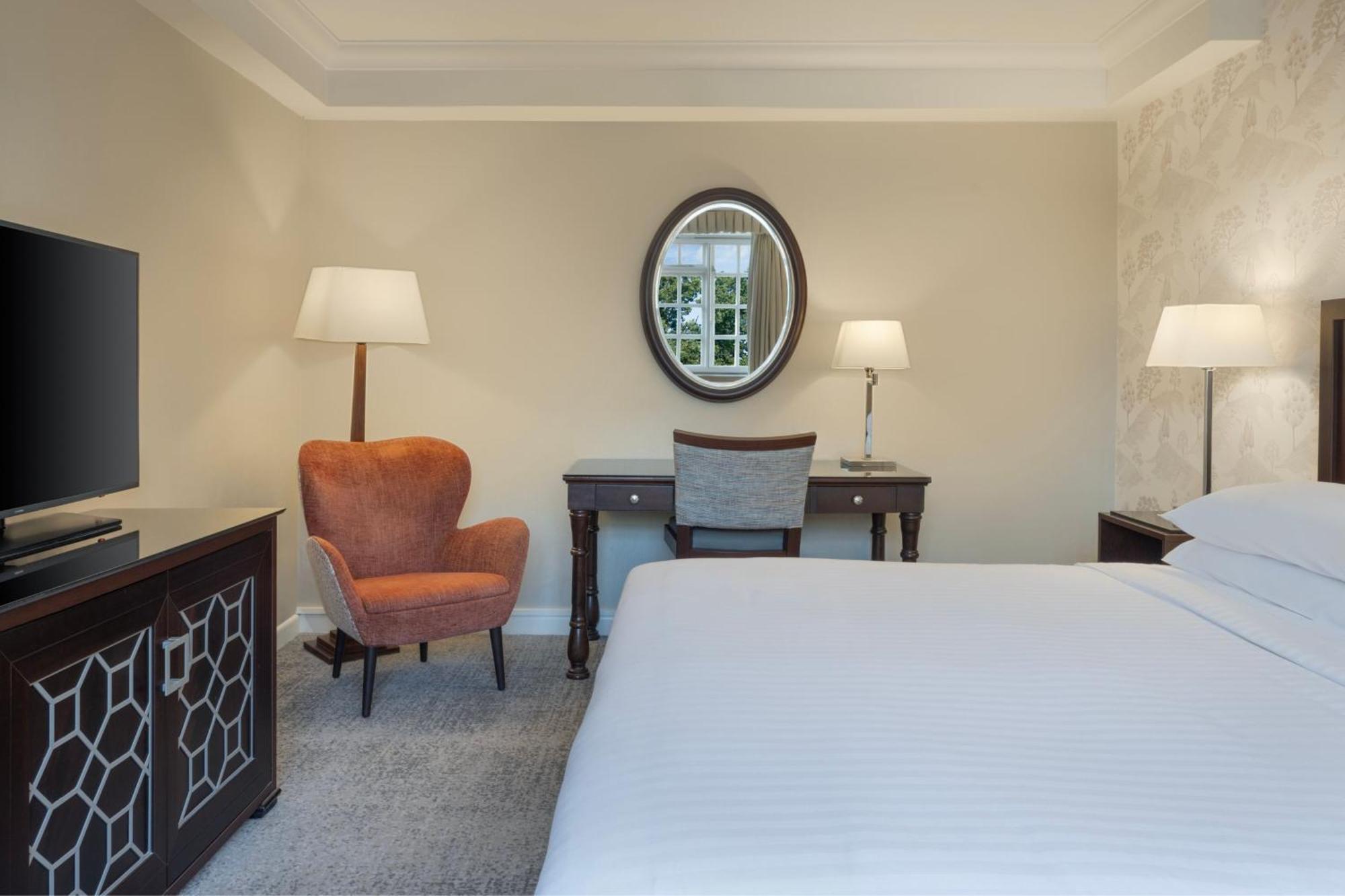 Delta Hotels By Marriott St Pierre Country Club Chepstow Dış mekan fotoğraf